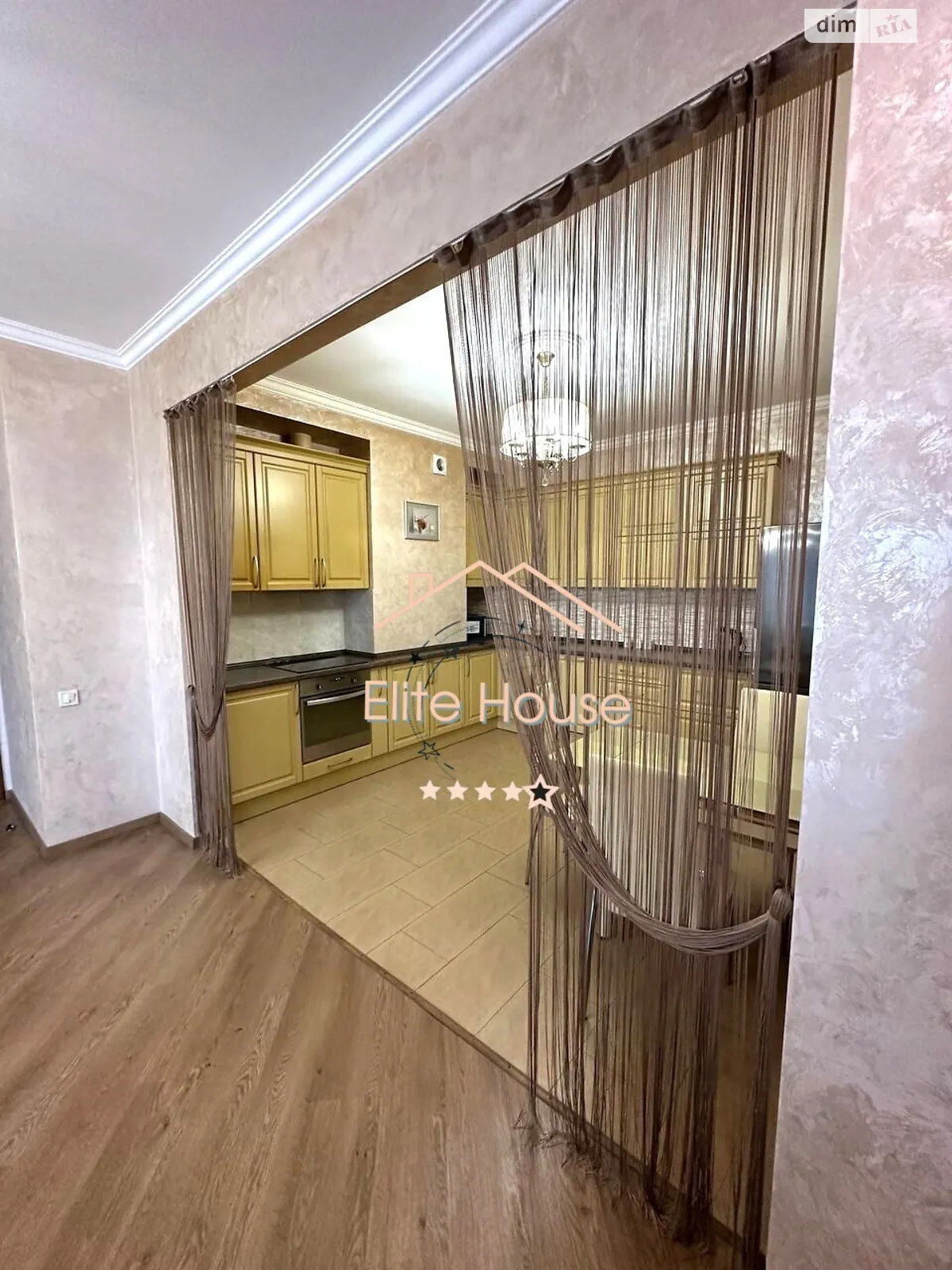 Продається 2-кімнатна квартира 74 кв. м у Києві, вул. Глибочицька, 32А - фото 1