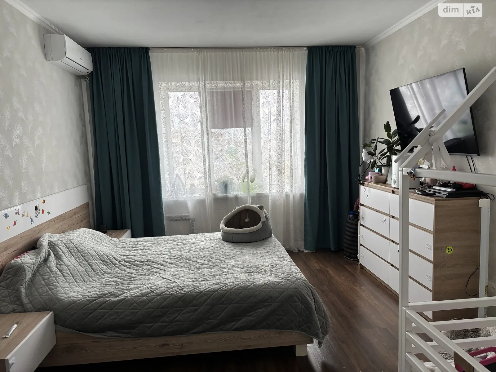 Продається 2-кімнатна квартира 56.4 кв. м у Києві, вул. Ревуцького, 29А - фото 1