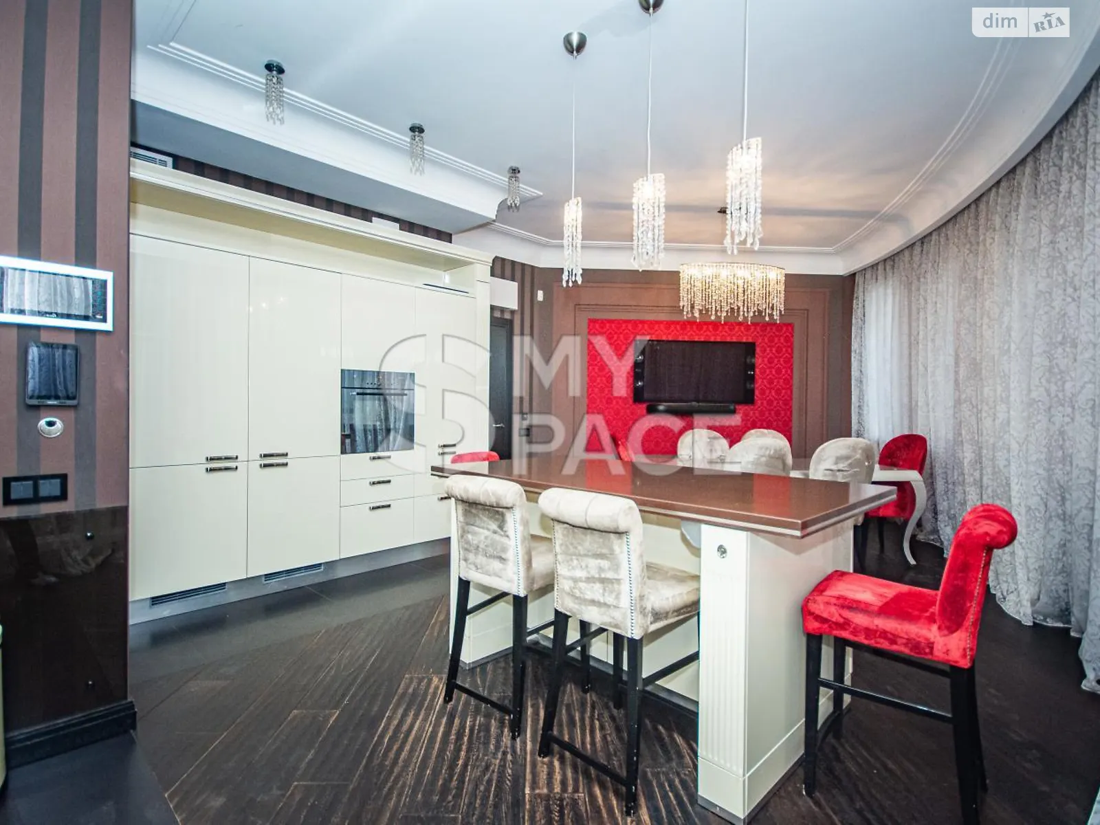 Продается 5-комнатная квартира 355 кв. м в Киеве, ул. Срибнокильская, 12 - фото 1