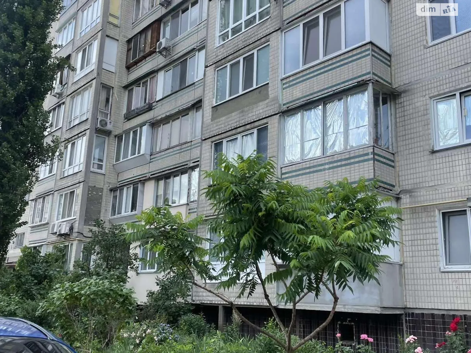 Продається 1-кімнатна квартира 40 кв. м у Києві, вул. Левка Лук'яненка, 12 - фото 1