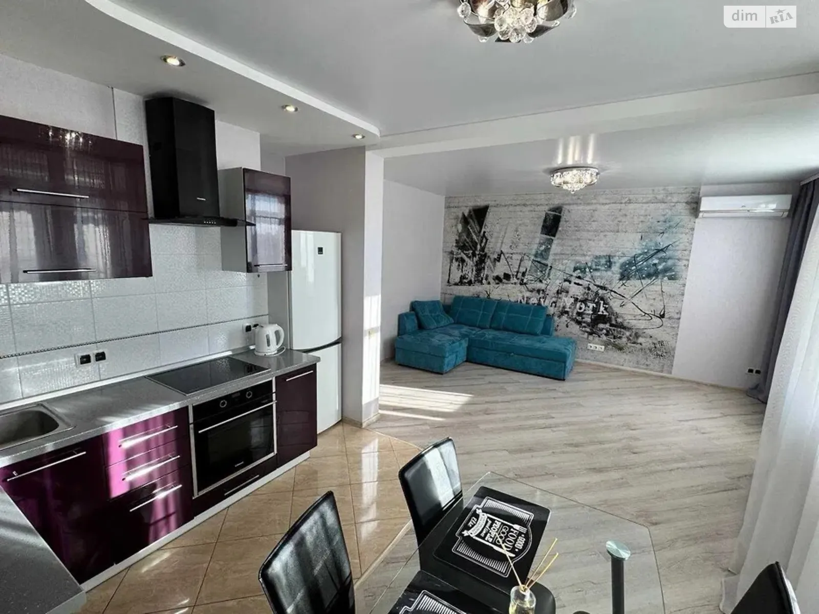 Продається 1-кімнатна квартира 45 кв. м у Києві, вул. Воскресенська, 16Б - фото 1