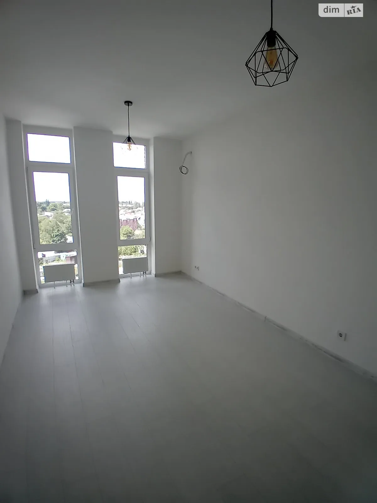 Продается 1-комнатная квартира 43.2 кв. м в Одессе, ул. Радостная, 29 корпус 2 - фото 1