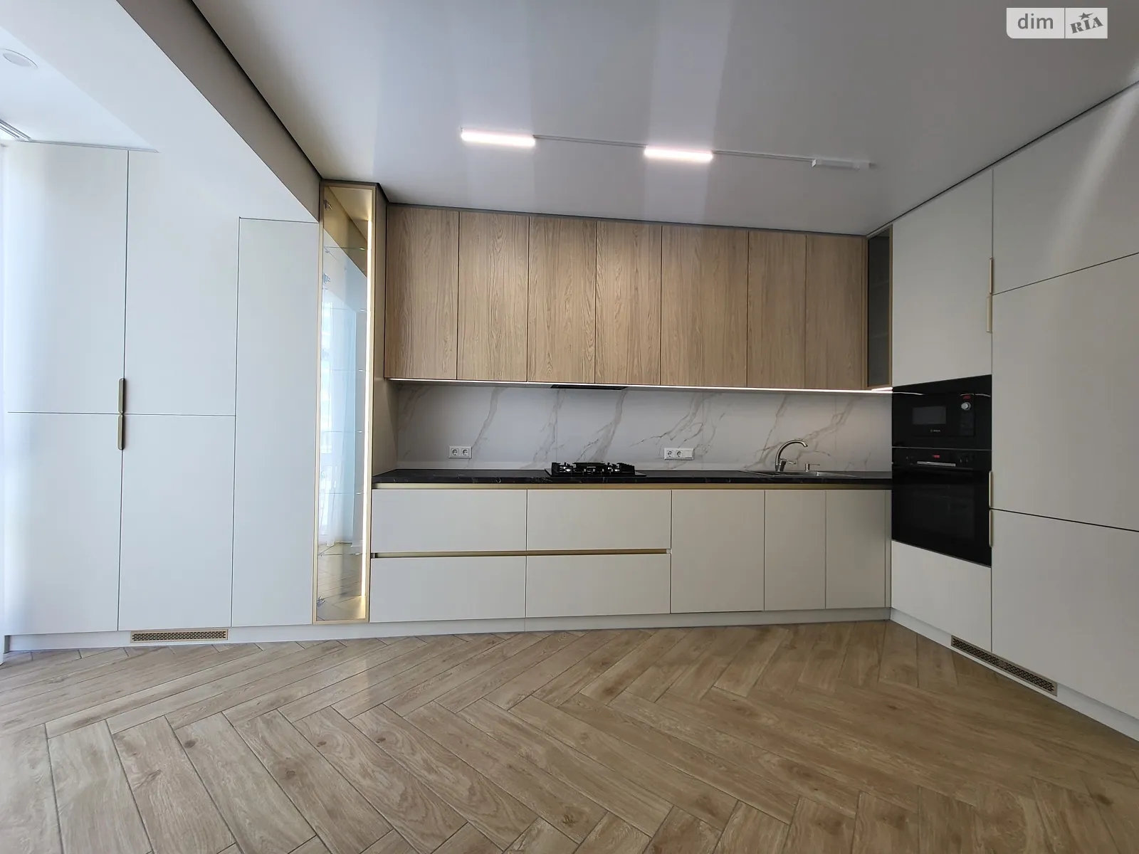 2-кімнатна квартира 66.5 кв. м у Тернополі, вул. Квітки Цісик(Ломоносова Михайла), 54 - фото 1