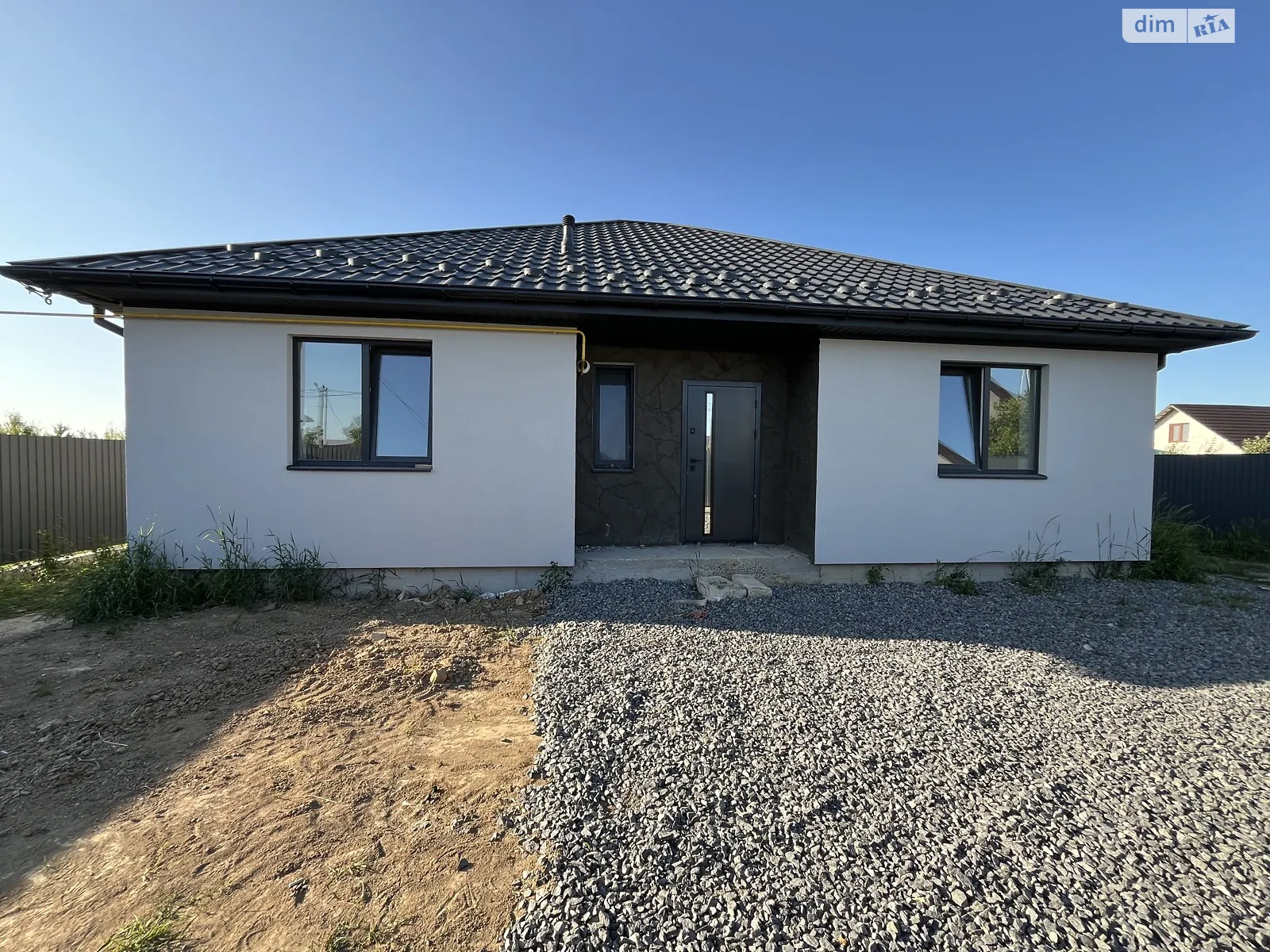 Продается одноэтажный дом 100 кв. м с садом, цена: 74999 $ - фото 1