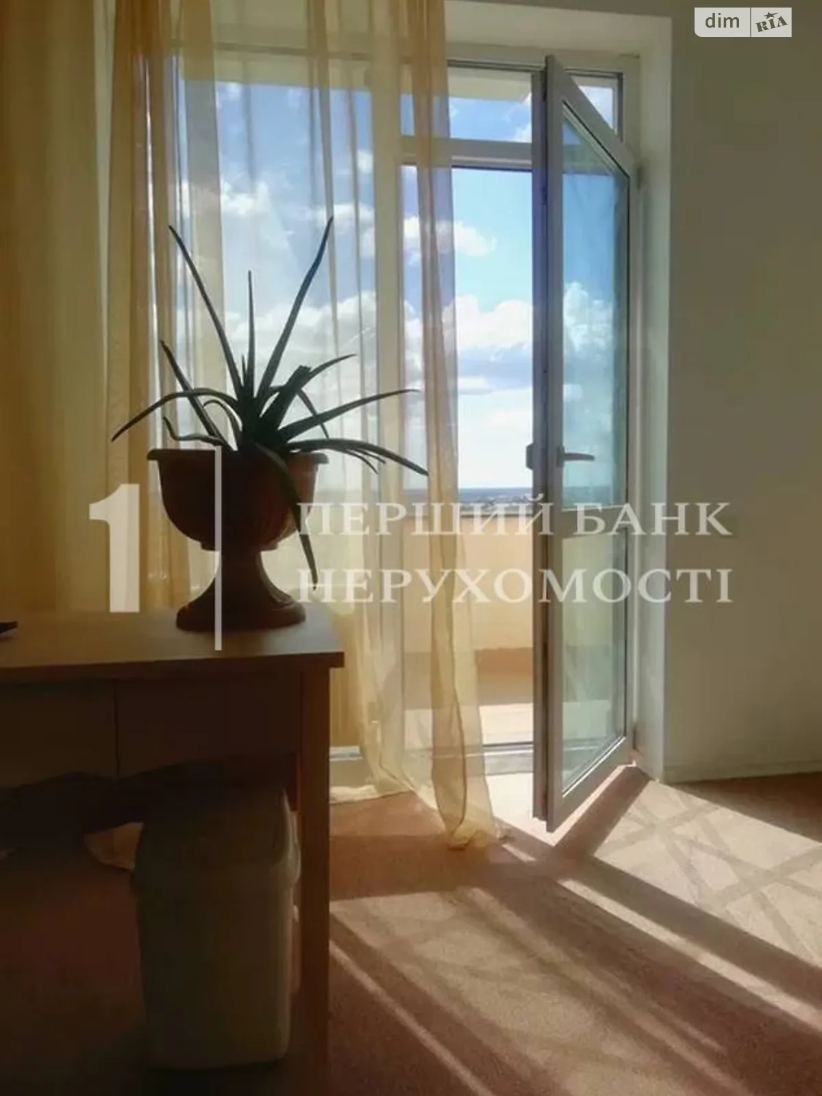 Продается 1-комнатная квартира 43 кв. м в Лиманке, просп. Полковника Гуляева(Маршала Жукова), 111 - фото 1
