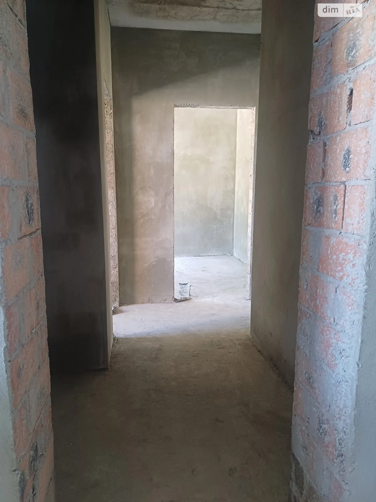 Продается 3-комнатная квартира 58 кв. м в Рудно, ул. Тараса Шевченко, 136 - фото 1