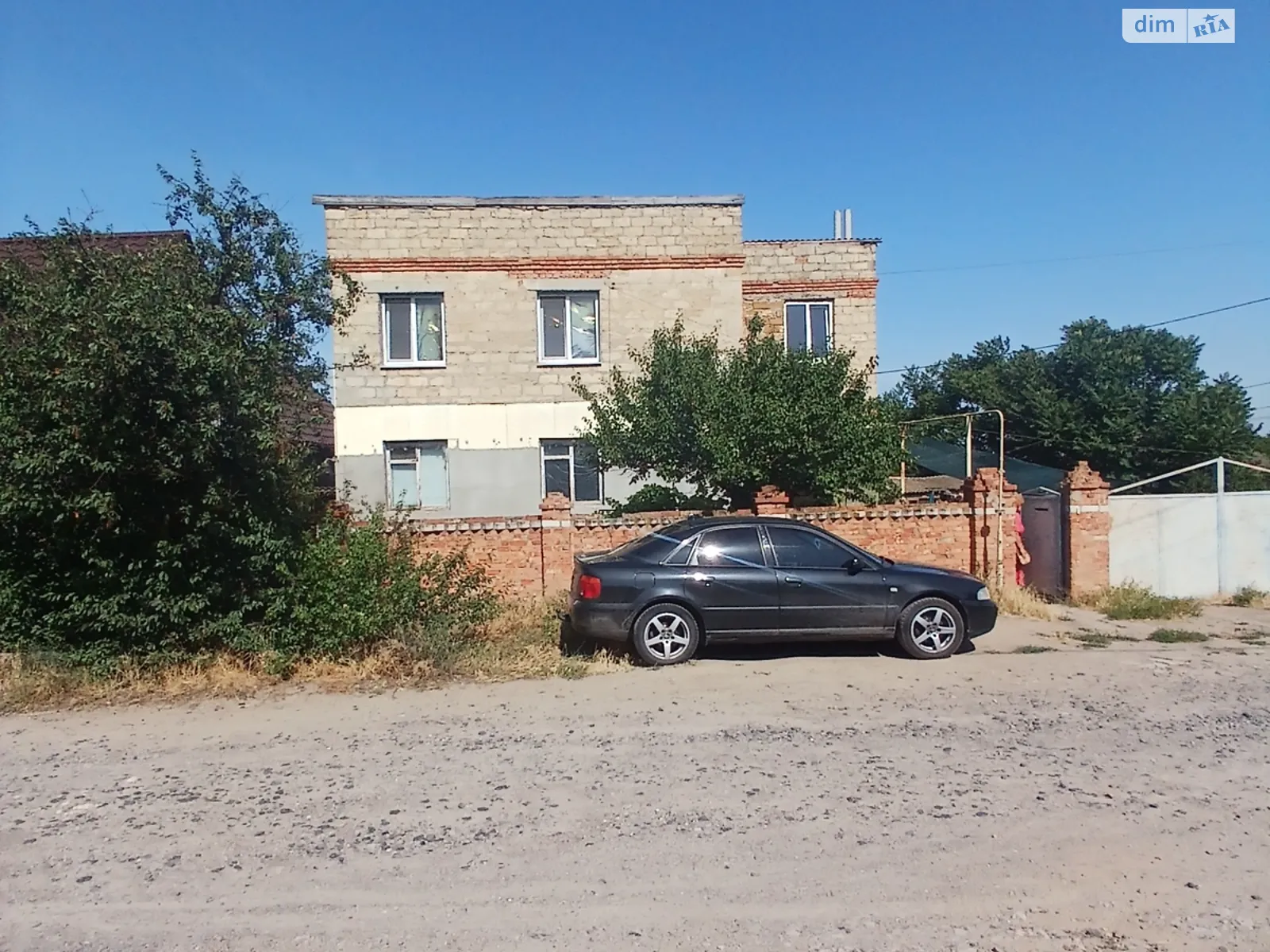 Продается дом на 2 этажа 223.9 кв. м с камином, цена: 49000 $ - фото 1