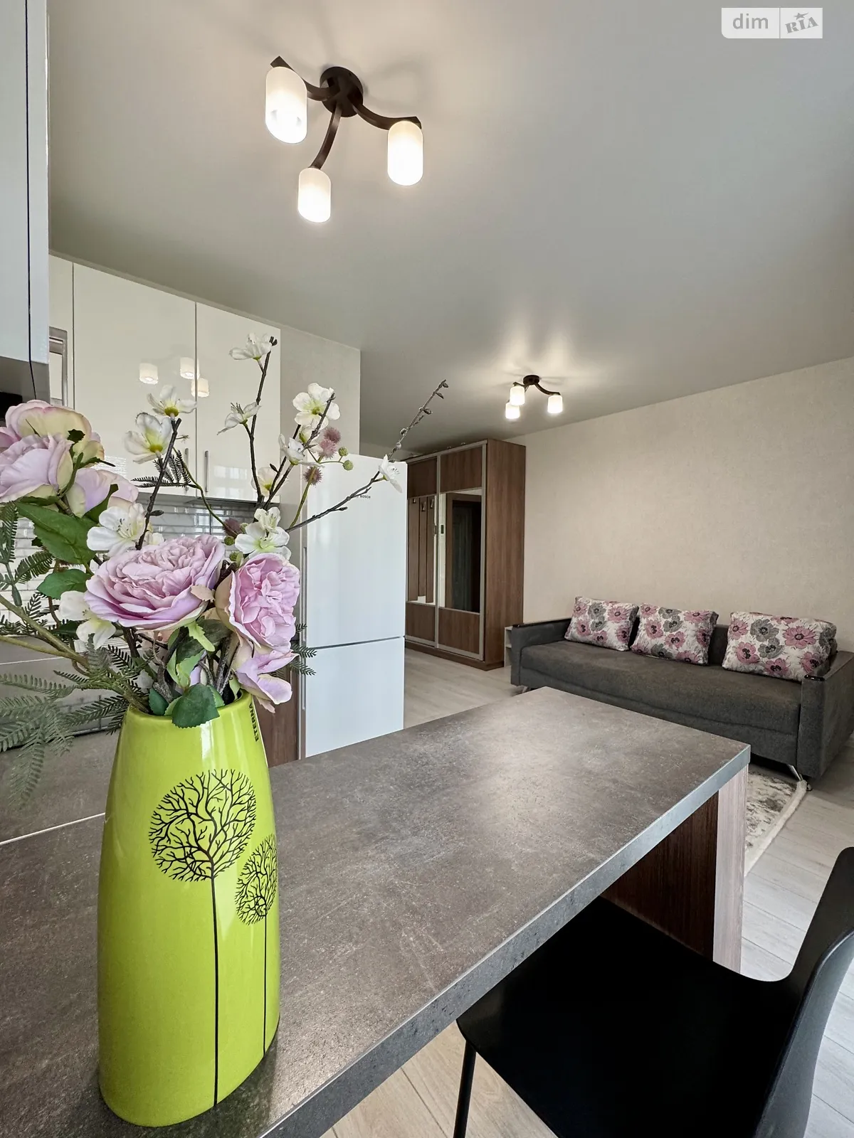 Продается 1-комнатная квартира 25.5 кв. м в Гостомеле, цена: 37500 $ - фото 1
