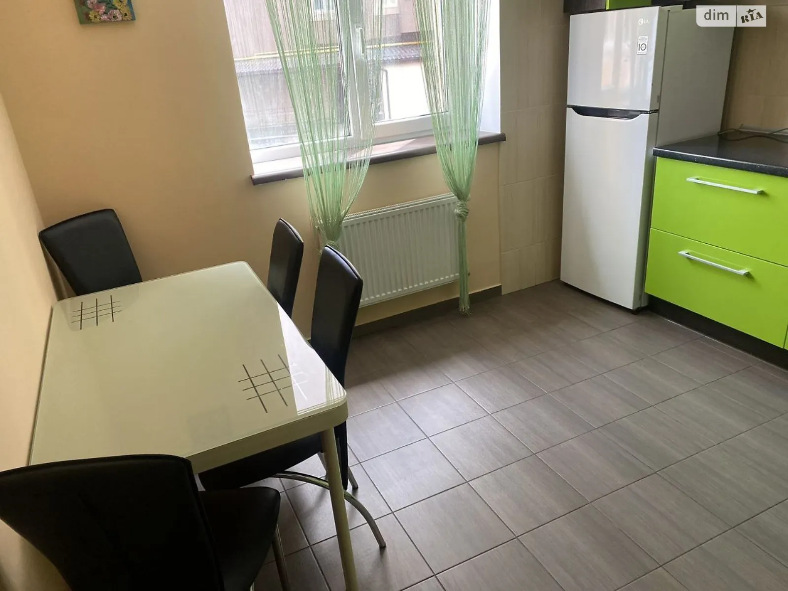 Продається 1-кімнатна квартира 37 кв. м у Рівному, вул. Соборна, 348В - фото 1