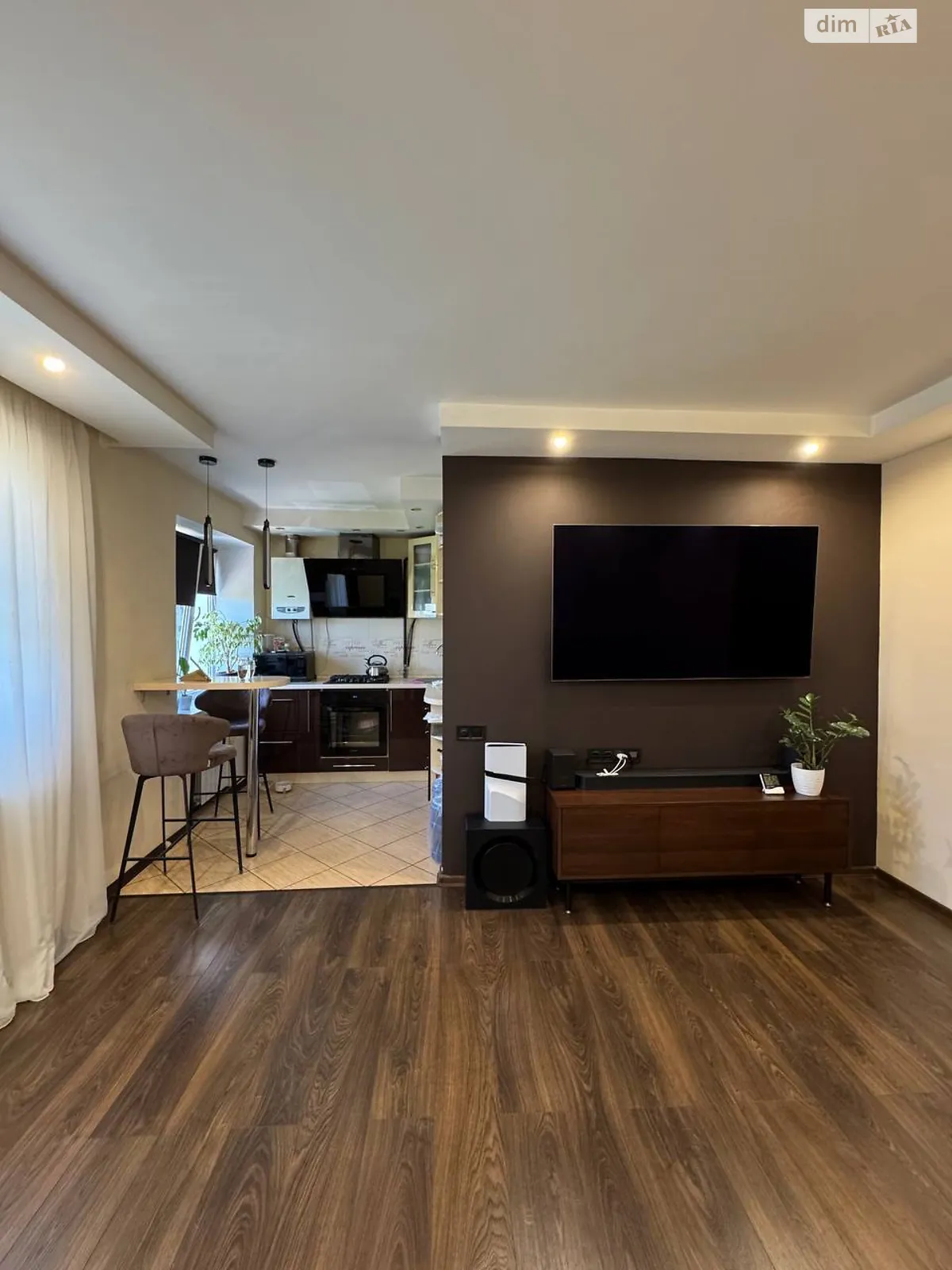 Продается 2-комнатная квартира 44.9 кв. м в Днепре, просп. Ивана Мазепы, 50А - фото 1
