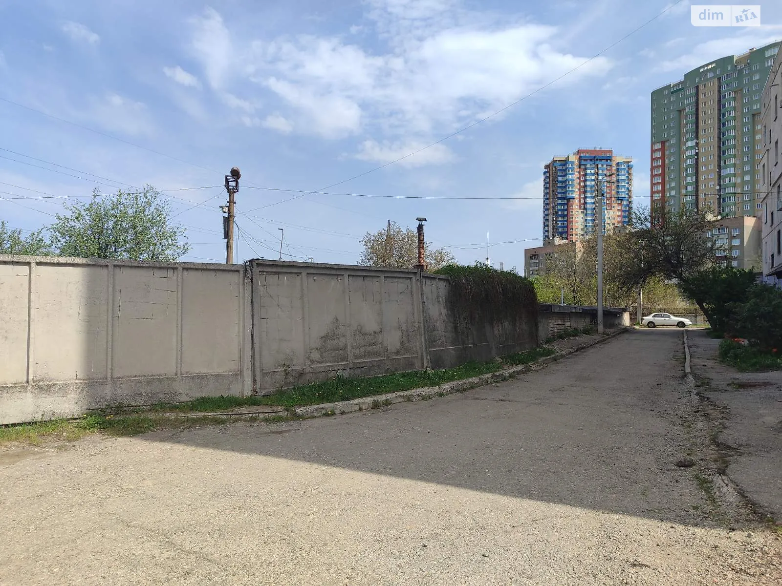 Продается место в гаражном кооперативе под легковое авто на 19.4 кв. м, цена: 8500 $ - фото 1