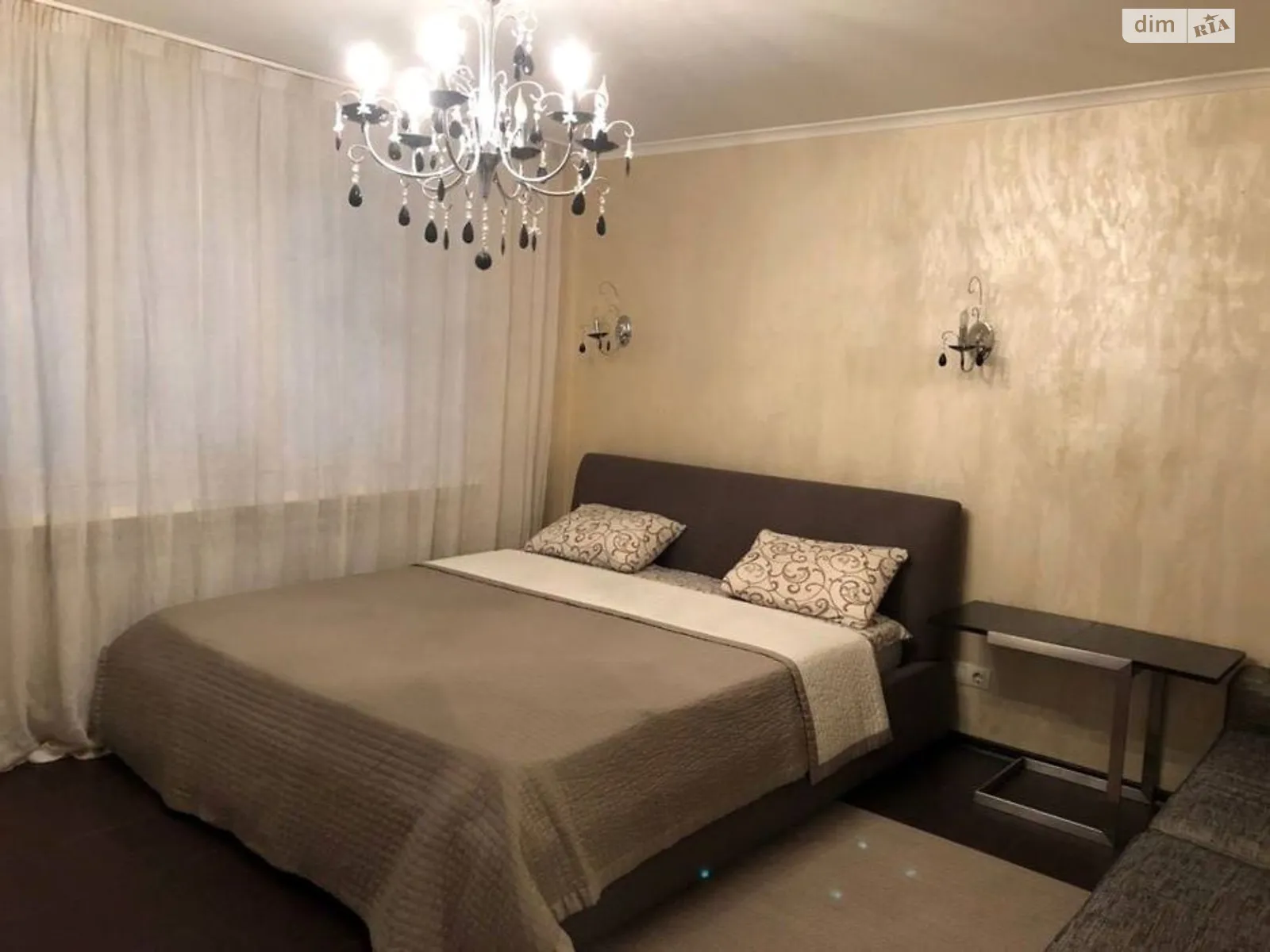 Сдается в аренду 1-комнатная квартира 42 кв. м в Днепре, просп. Поля Александра, 59 - фото 1