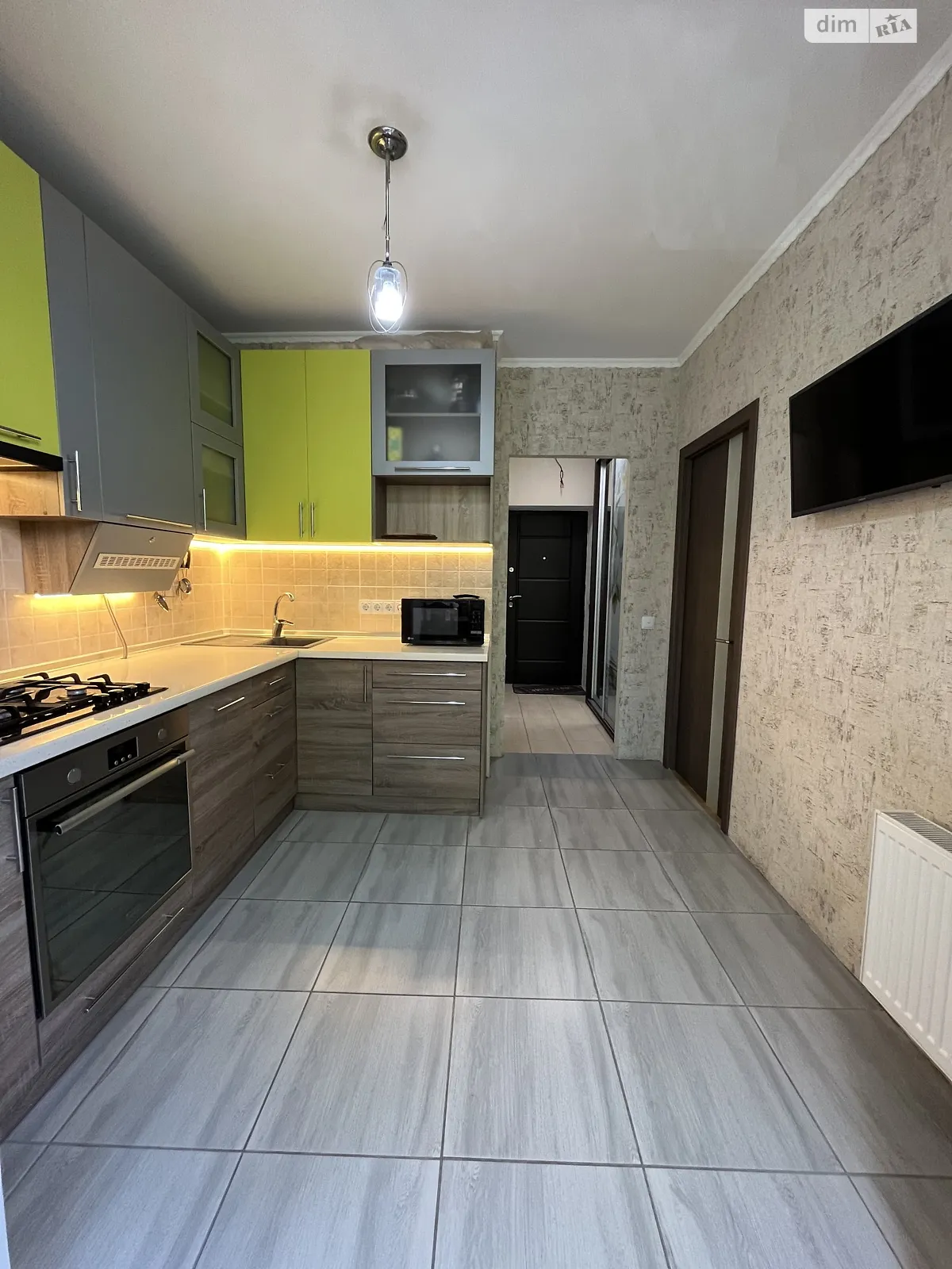 Продается 1-комнатная квартира 35 кв. м в Святопетровское, бул. Леси Украинки, 10 - фото 1