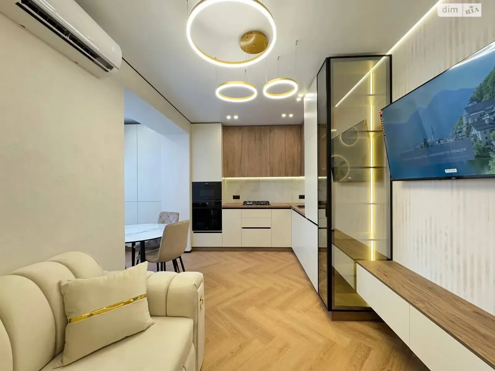 Продается 1-комнатная квартира 41.5 кв. м в Ивано-Франковске, ул. Княгинин, 44 корпус 13 - фото 1