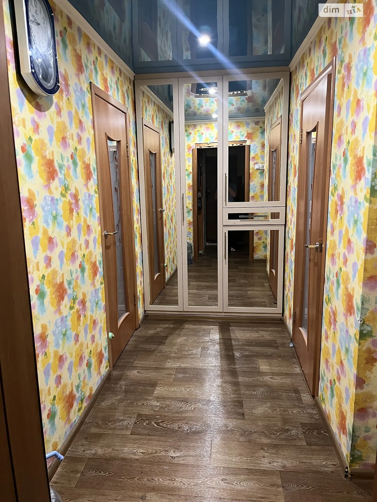 Продается 2-комнатная квартира 43.5 кв. м в Кривом Роге, пл. Домностроителей, 2А - фото 1