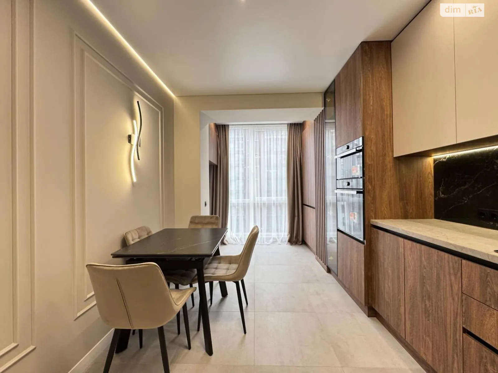 Сдается в аренду 1-комнатная квартира 44 кв. м в, цена: 500 $ - фото 1