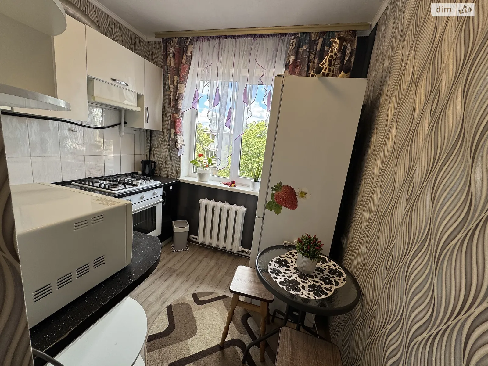 Сдается в аренду 3-комнатная квартира 58 кв. м в Житомире, ул. Ивана Мазепы, 98 - фото 1