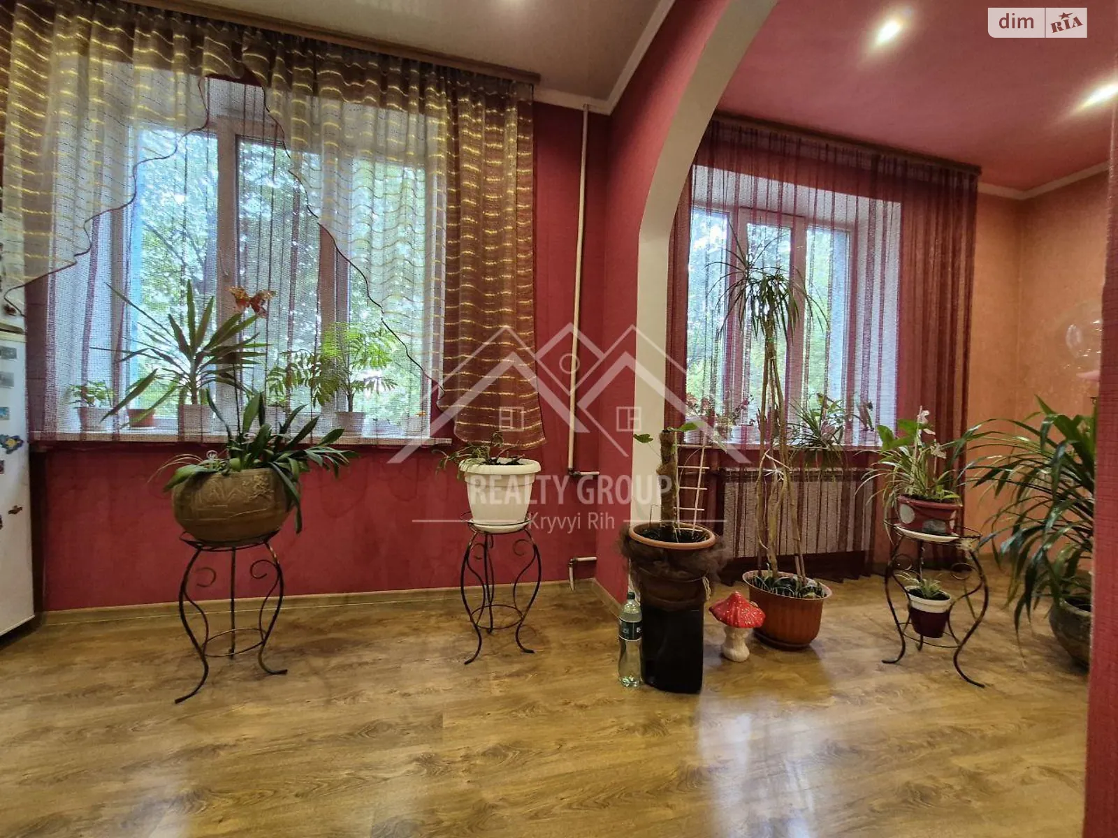 Продается 4-комнатная квартира 114.5 кв. м в, цена: 37400 $ - фото 1