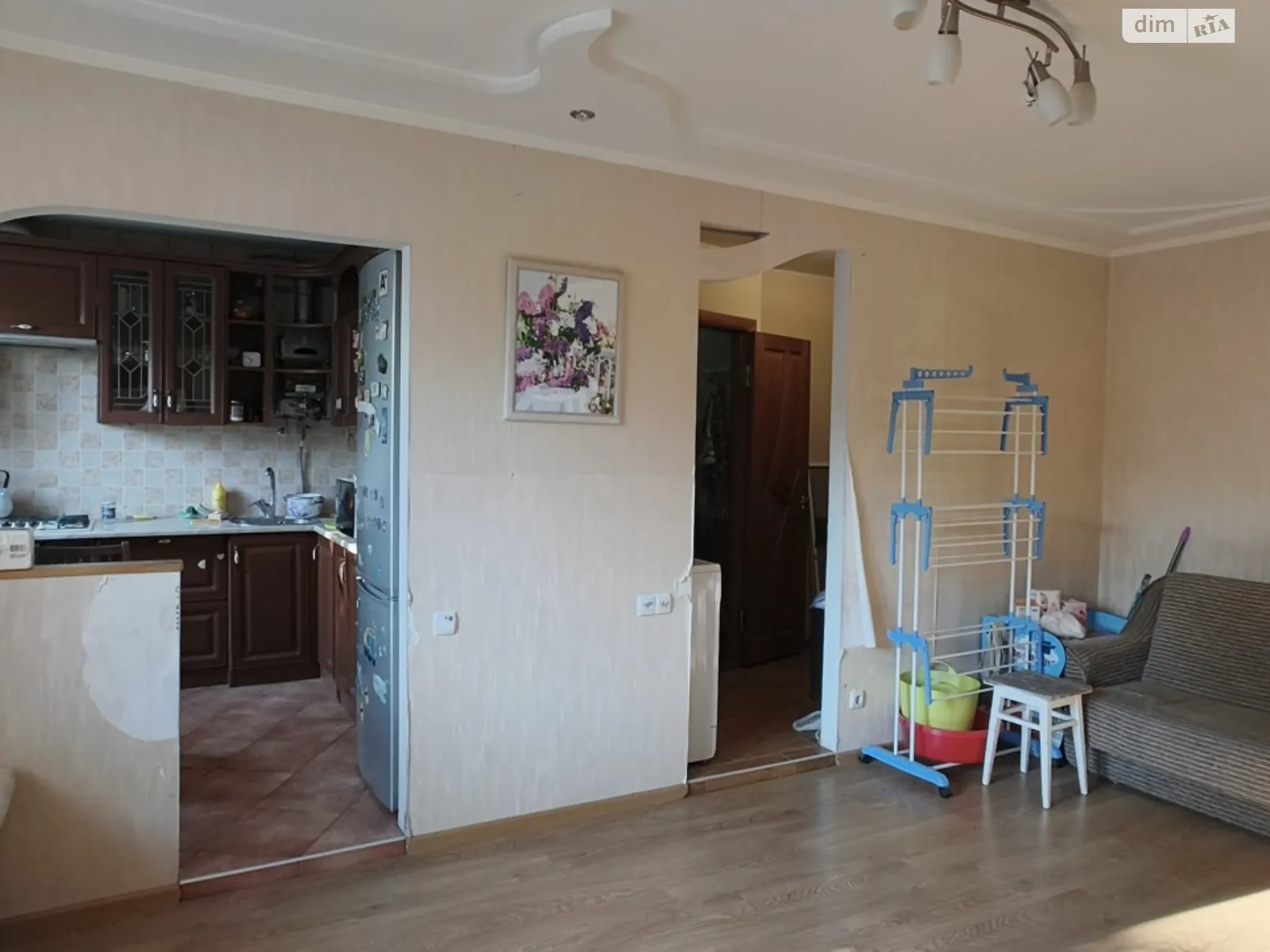 Продается 2-комнатная квартира 42 кв. м в Черноморске, просп. Мира(Ленина ул.) - фото 1