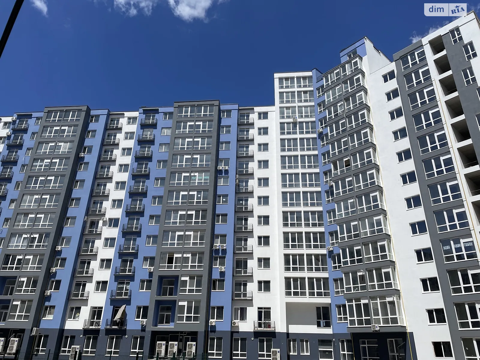 Продається 1-кімнатна квартира 41 кв. м у Івано-Франківську, вул. Княгинин, 44 - фото 1