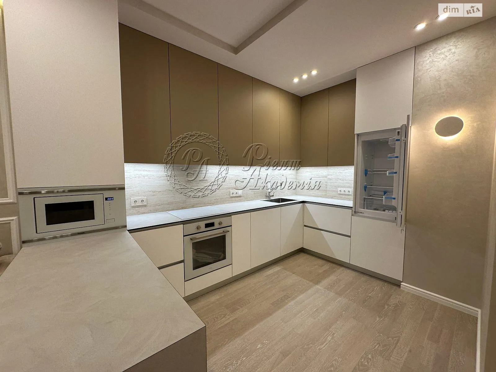 Продается 3-комнатная квартира 89 кв. м в Киеве, ул. Саперное Поле, 5 - фото 1