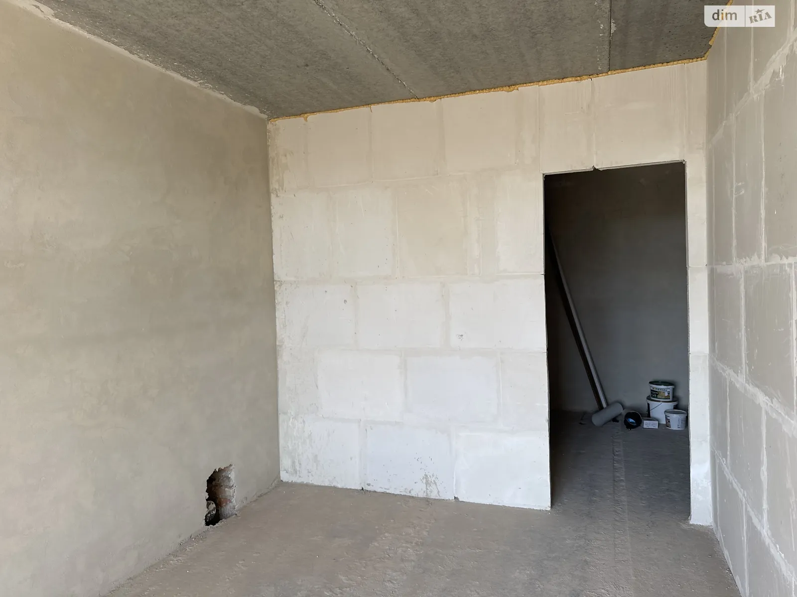 Продается 1-комнатная квартира 48 кв. м в Ивано-Франковске, ул. Княгинин, 44 корпус 37 - фото 1