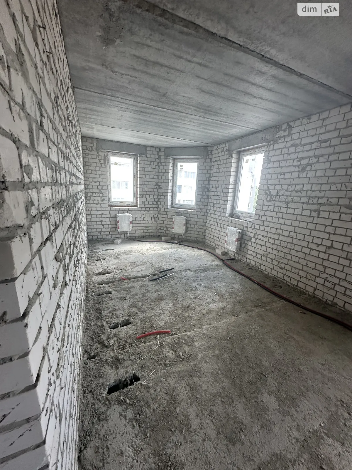 Продается 2-комнатная квартира 71 кв. м в Харькове, ул. Заливная, 6 - фото 1