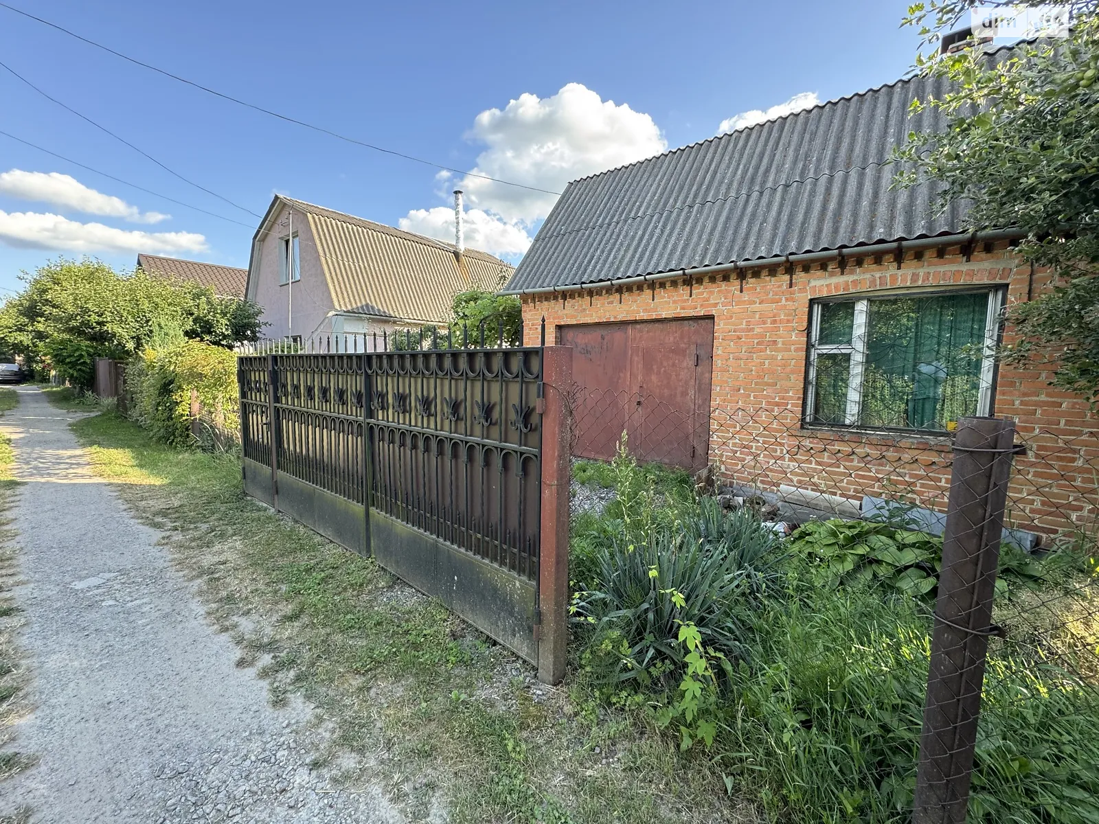 Продается дом на 2 этажа 94.8 кв. м с верандой, цена: 29000 $ - фото 1