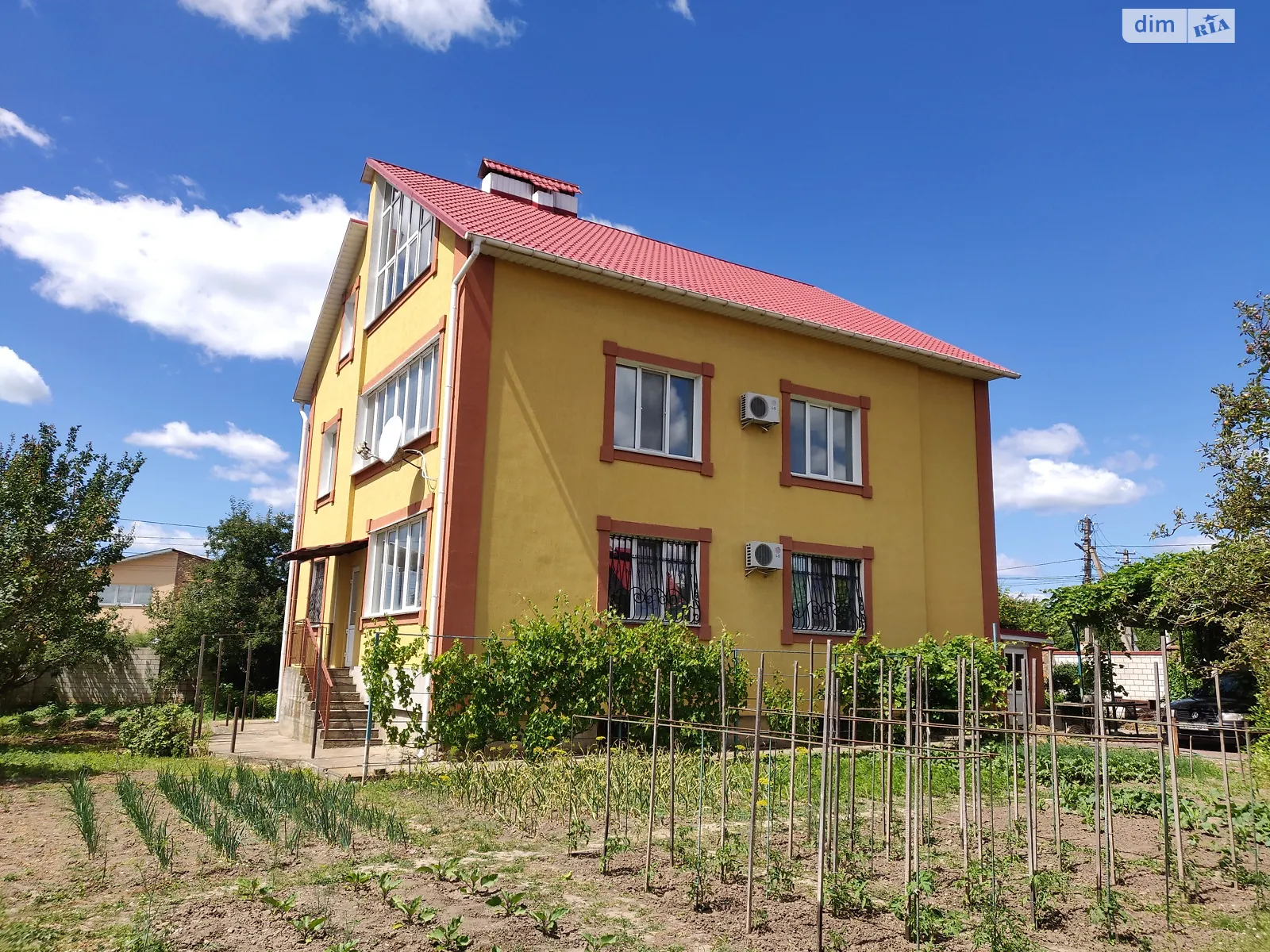 Продается дом на 2 этажа 428 кв. м с участком, цена: 340000 $ - фото 1