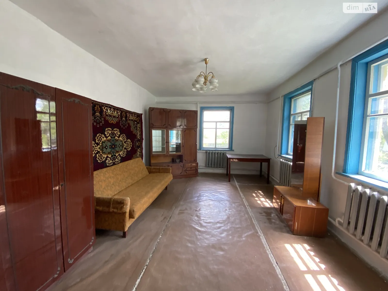 Продается одноэтажный дом 110 кв. м с гаражом, цена: 13000 $ - фото 1