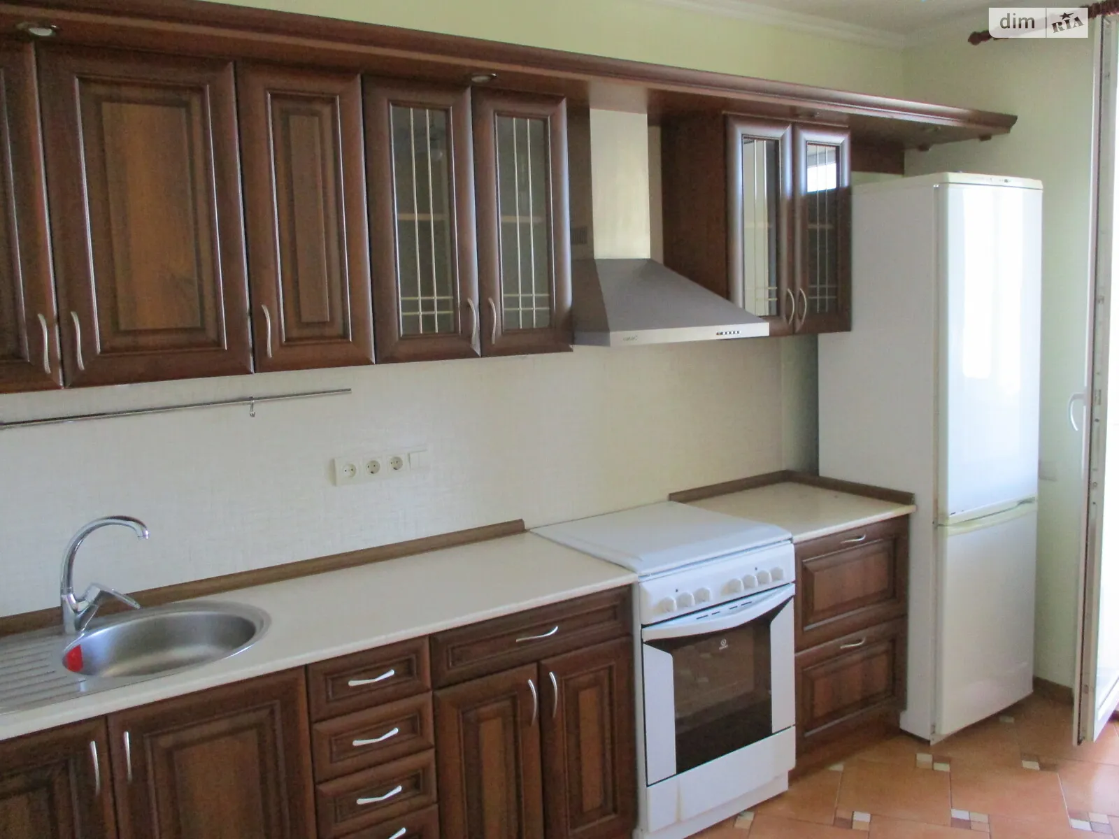 Продается 1-комнатная квартира 53 кв. м в Киеве, ул. Гришко Михаила, 9 - фото 1