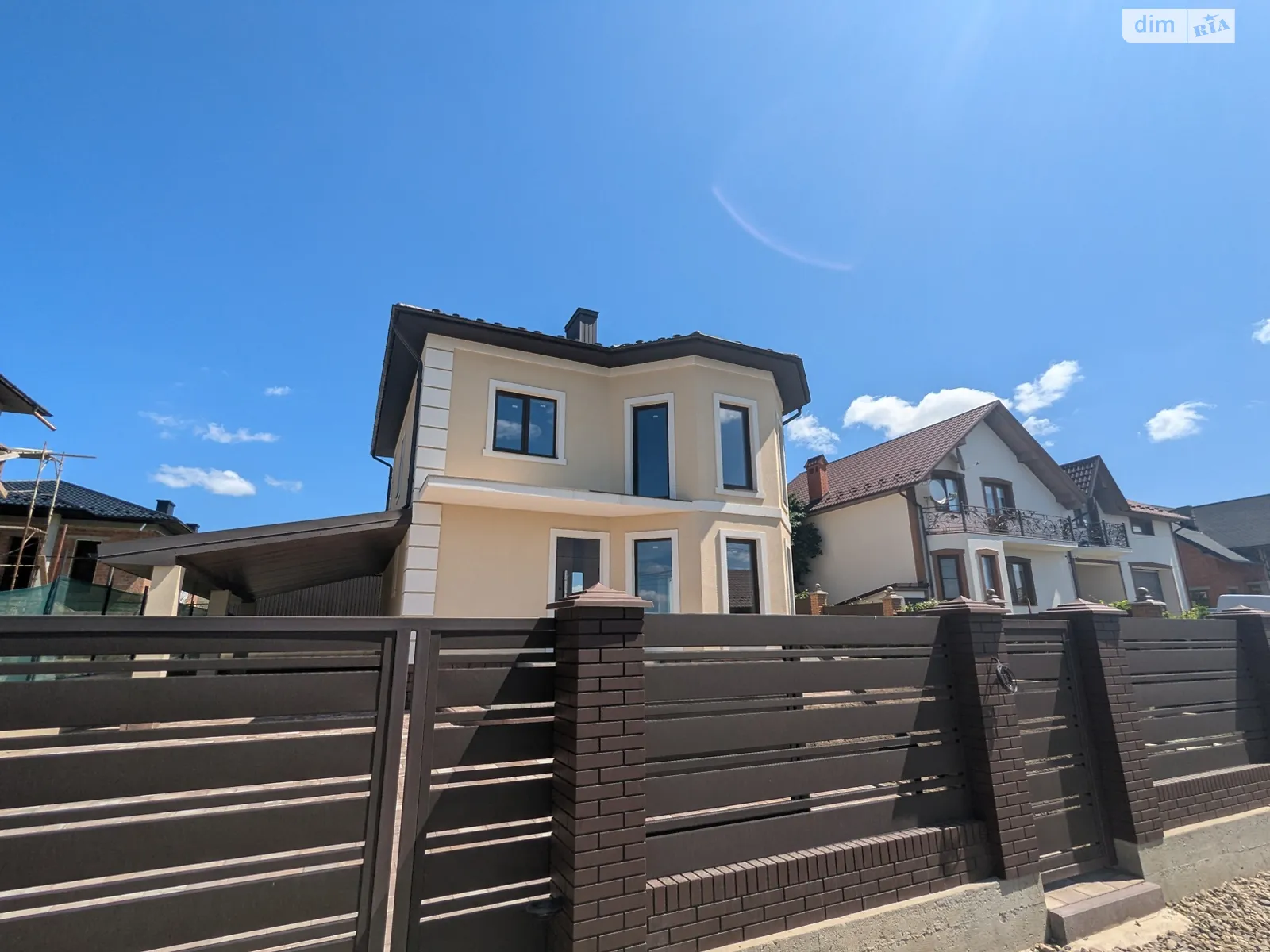Продається будинок 2 поверховий 158 кв. м з гаражем, цена: 145000 $ - фото 1