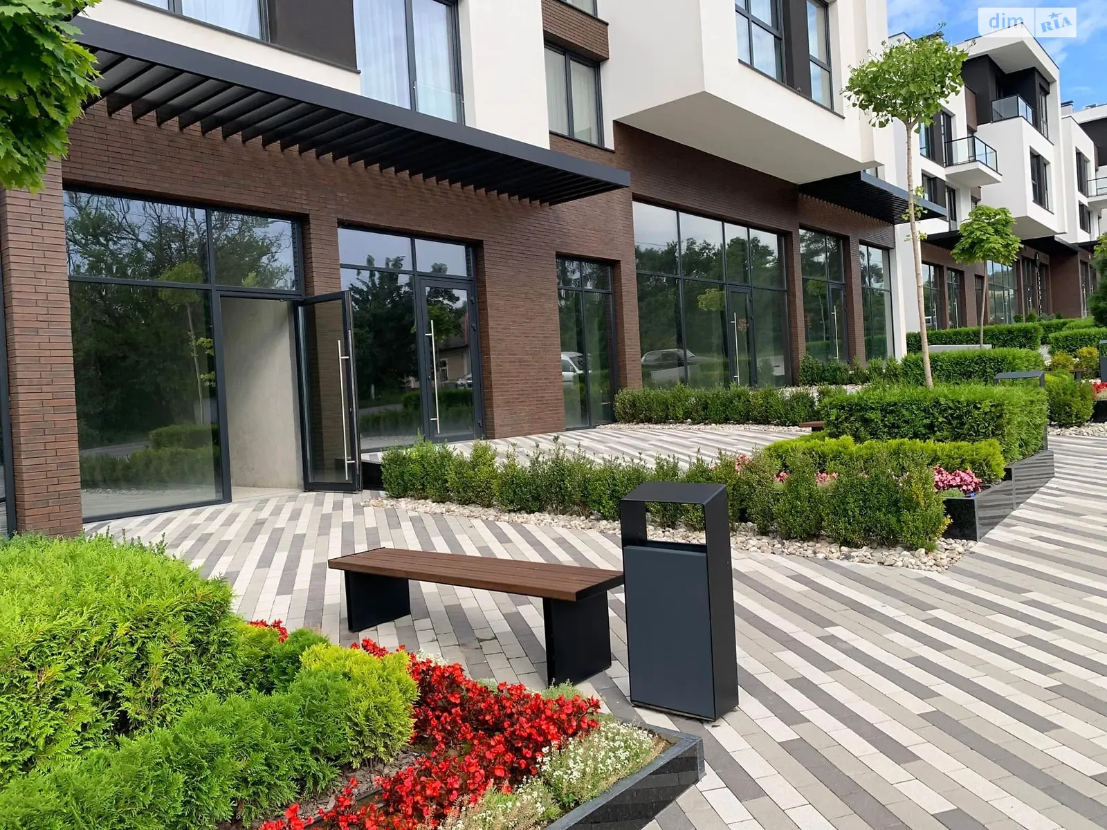 ул. Запорожская Ужгород ЖК Sherwood, цена: 45000 $ - фото 1