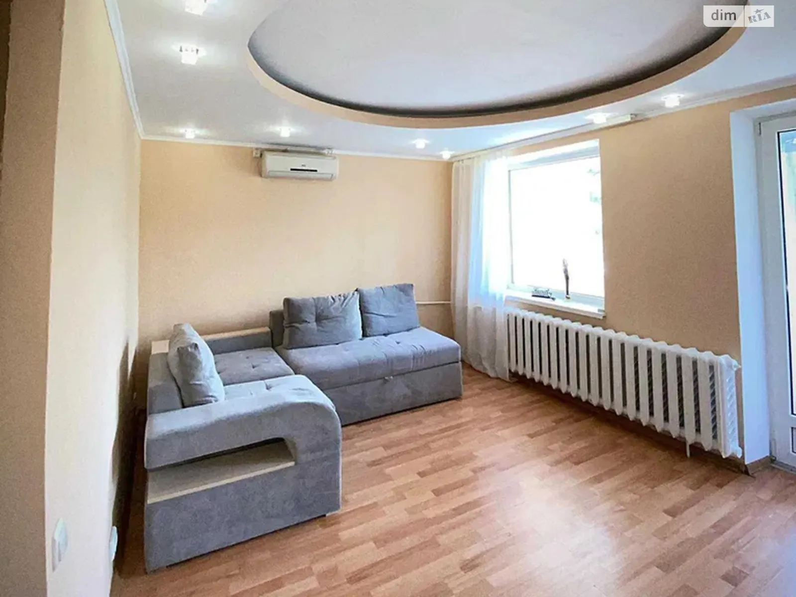 Продається 1-кімнатна квартира 33 кв. м у Києві, вул. Гната Юри, 1/11 - фото 1