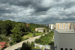 Продажа квартиры, Львов, р‑н. Шевченковский, Топольная улица, дом 4