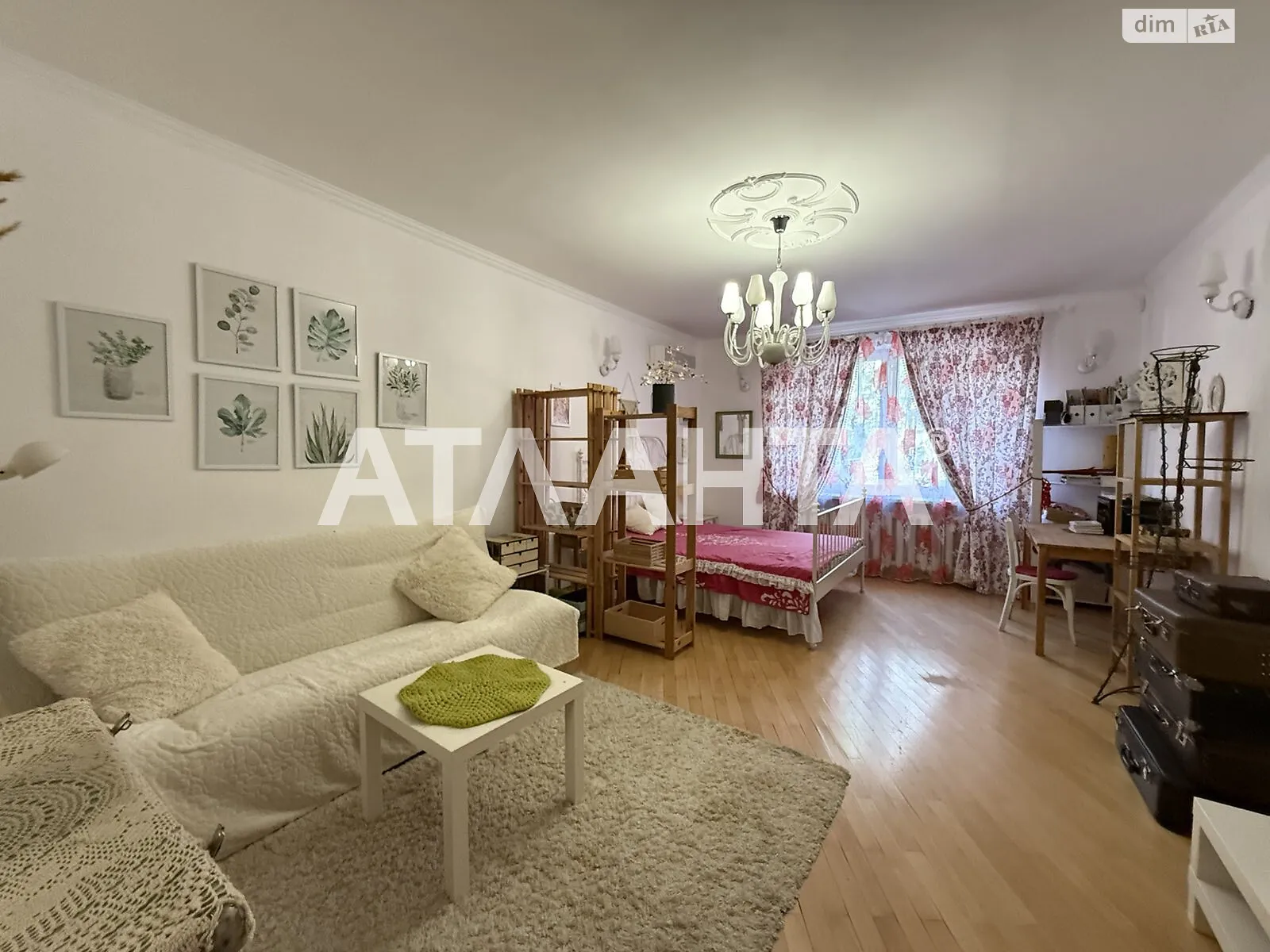 Продается 2-комнатная квартира 85.2 кв. м в Одессе, ул. Добровольцев(Маршала Говорова) - фото 1