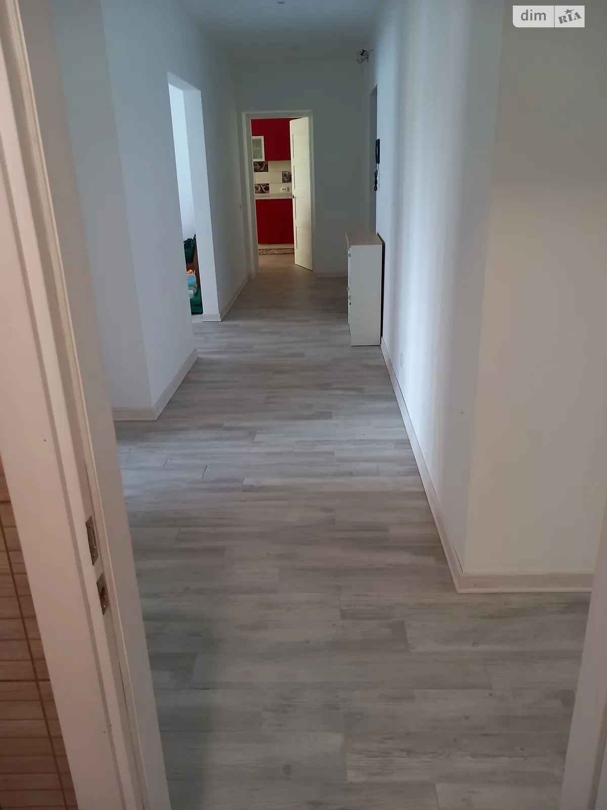 Продається 3-кімнатна квартира 95.1 кв. м у Рівному, вул. Відінська - фото 1