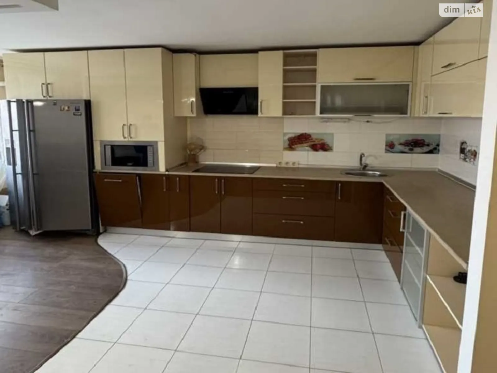 Продается 2-комнатная квартира 70.2 кв. м в Полтаве, ул. Геннадия Биличенко(Петровского) - фото 1