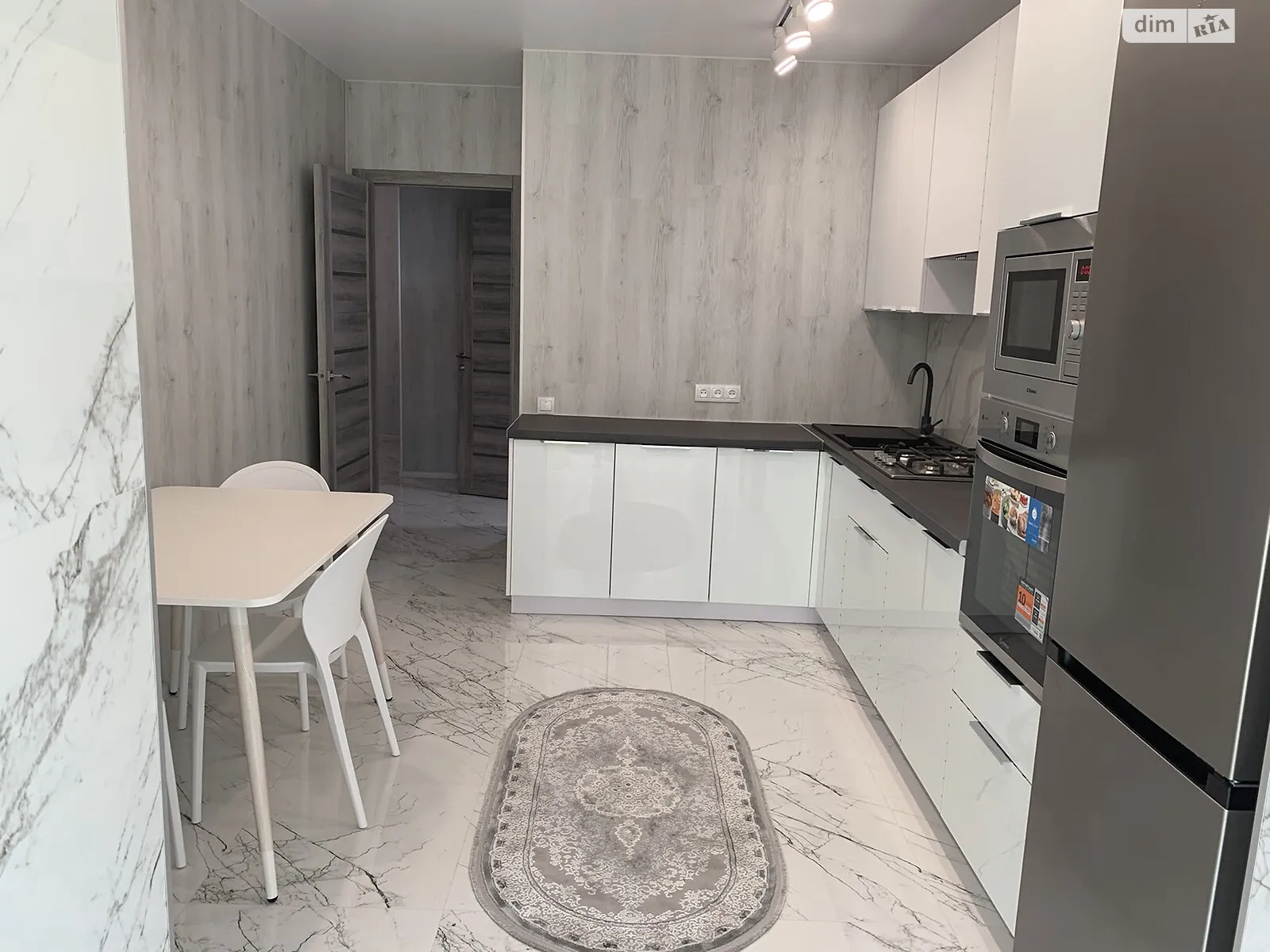 Продається 1-кімнатна квартира 48.3 кв. м у Слобожанському, вул. Співдружності, 5 - фото 1