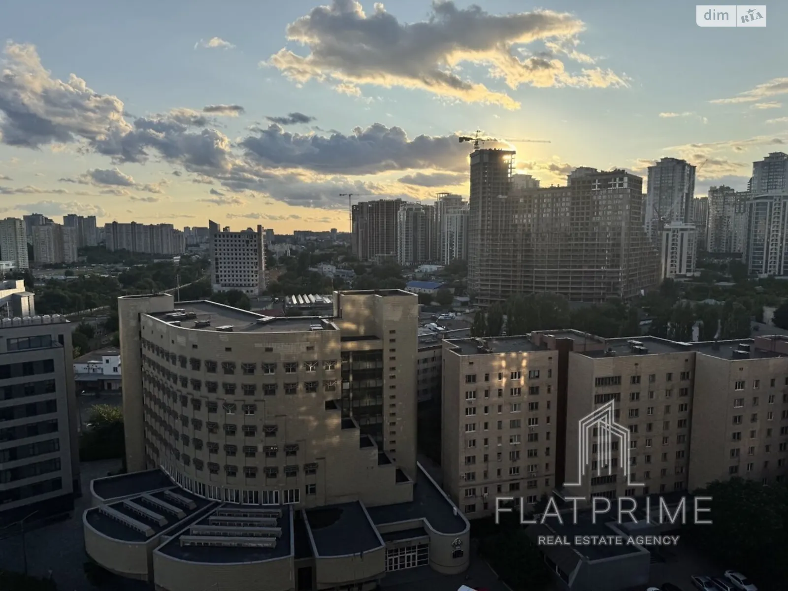 Продается 1-комнатная квартира 65 кв. м в Киеве, ул. Михаила Бойчука, 41Б - фото 1