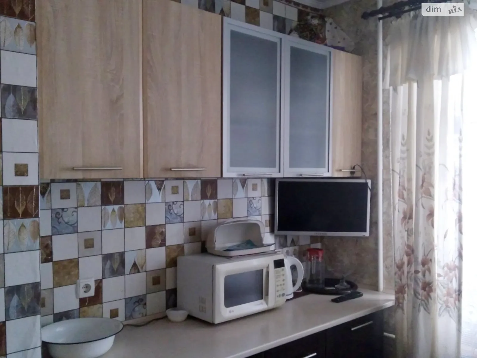 Сдается в аренду 1-комнатная квартира 42 кв. м в, цена: 6800 грн - фото 1