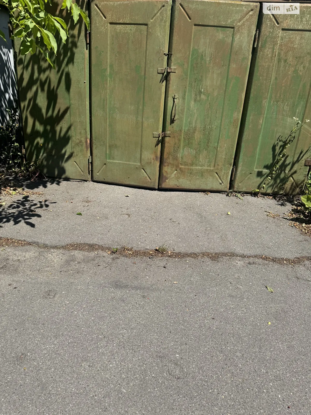 Продається місце в гаражному кооперативі під легкове авто на 22 кв. м, цена: 4000 $ - фото 1