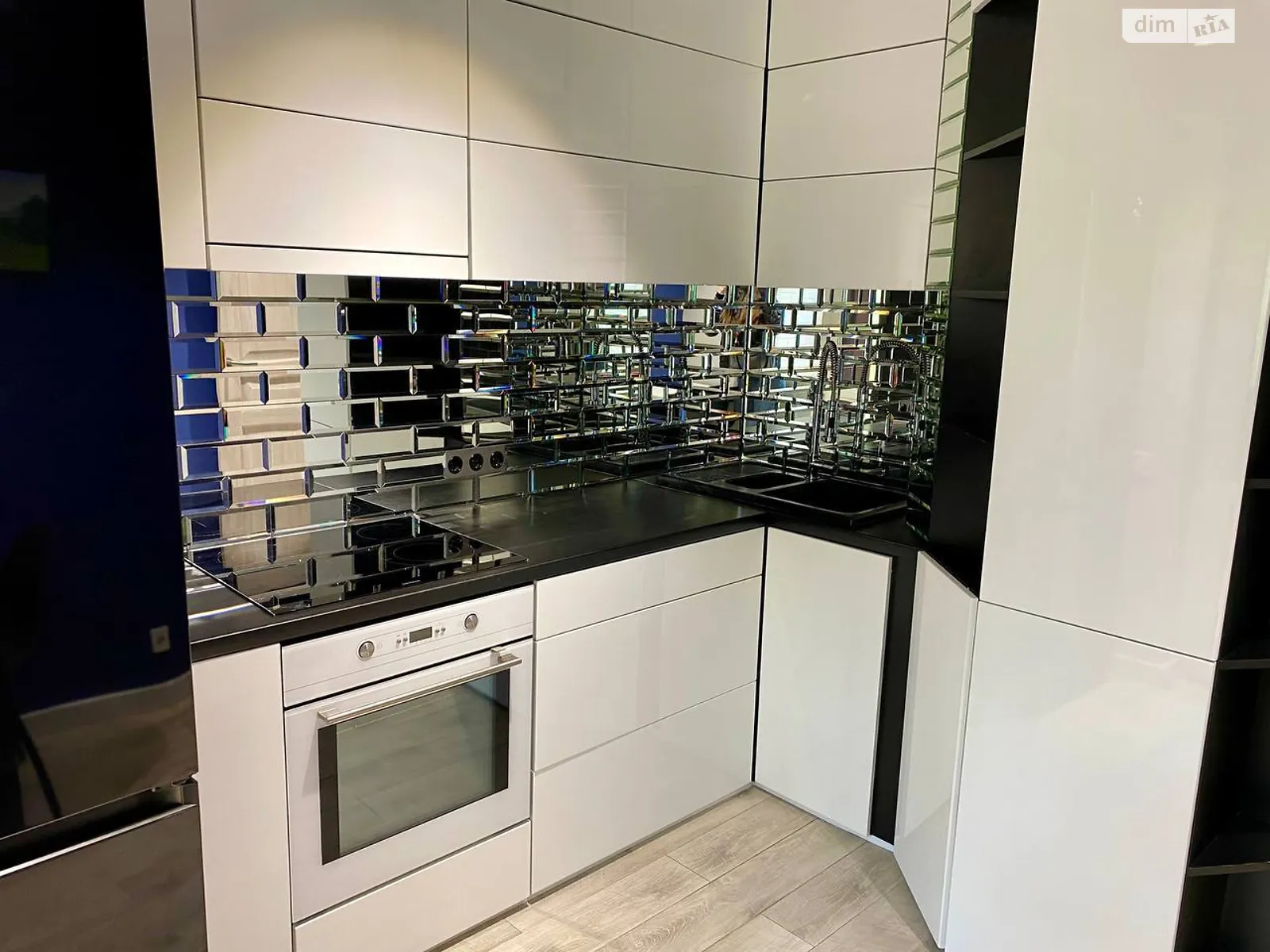 Продається 1-кімнатна квартира 41.5 кв. м у Ірпені, вул. Садова, 45Б - фото 1