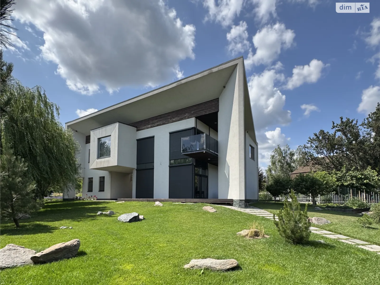 Продается дом на 2 этажа 465 кв. м с участком, цена: 450000 $ - фото 1