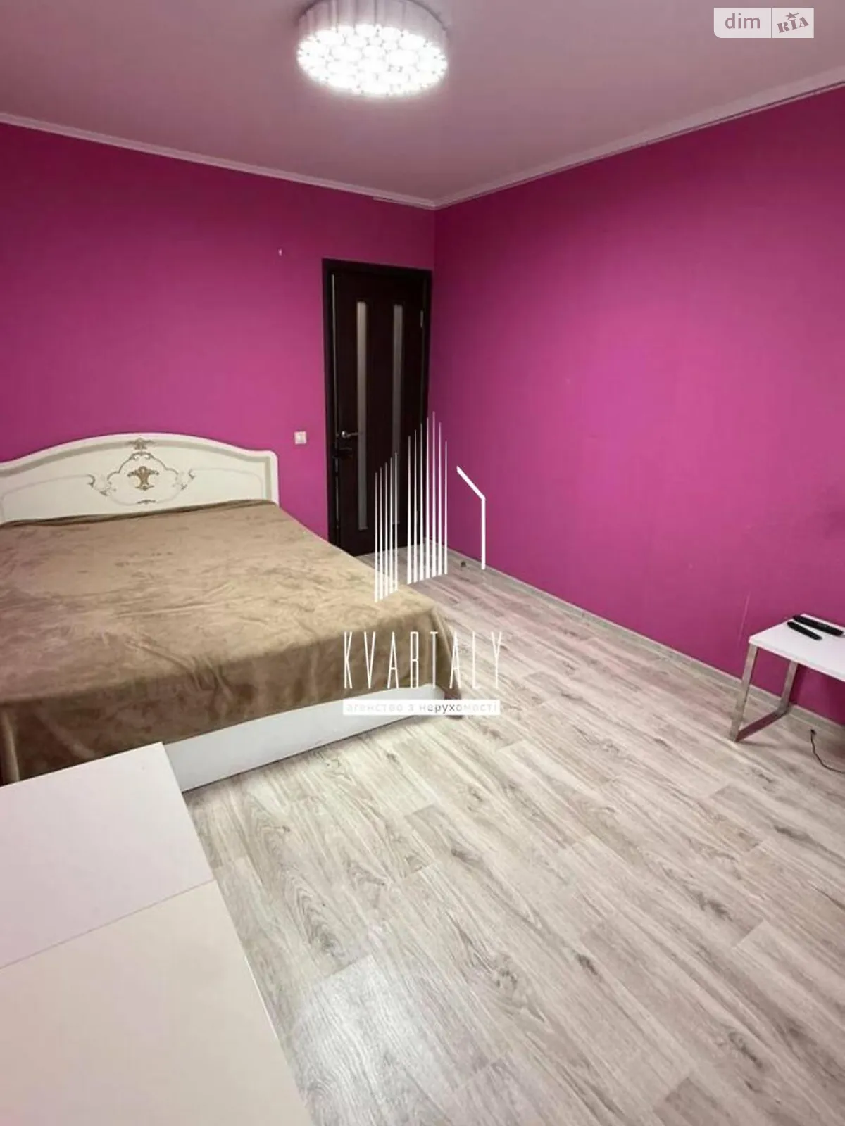 Продается 3-комнатная квартира 63 кв. м в Киеве, просп. Леся Курбаса(50-летия Октября), 4 - фото 1