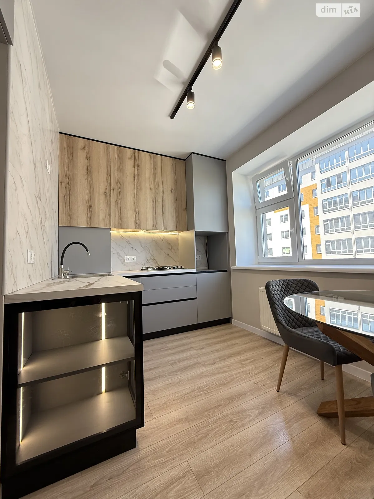 Продается 1-комнатная квартира 43 кв. м в Хмельницком, ул. Винницкая, 1/8 - фото 1