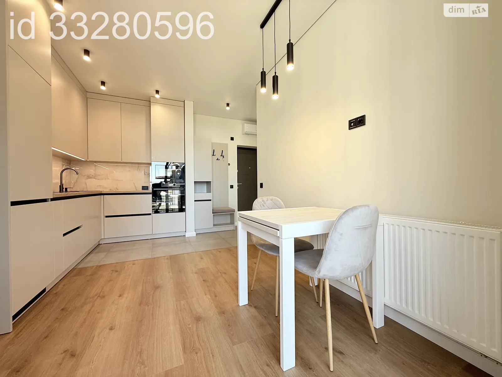 Сдается в аренду 1-комнатная квартира 45 кв. м в, цена: 450 $ - фото 1