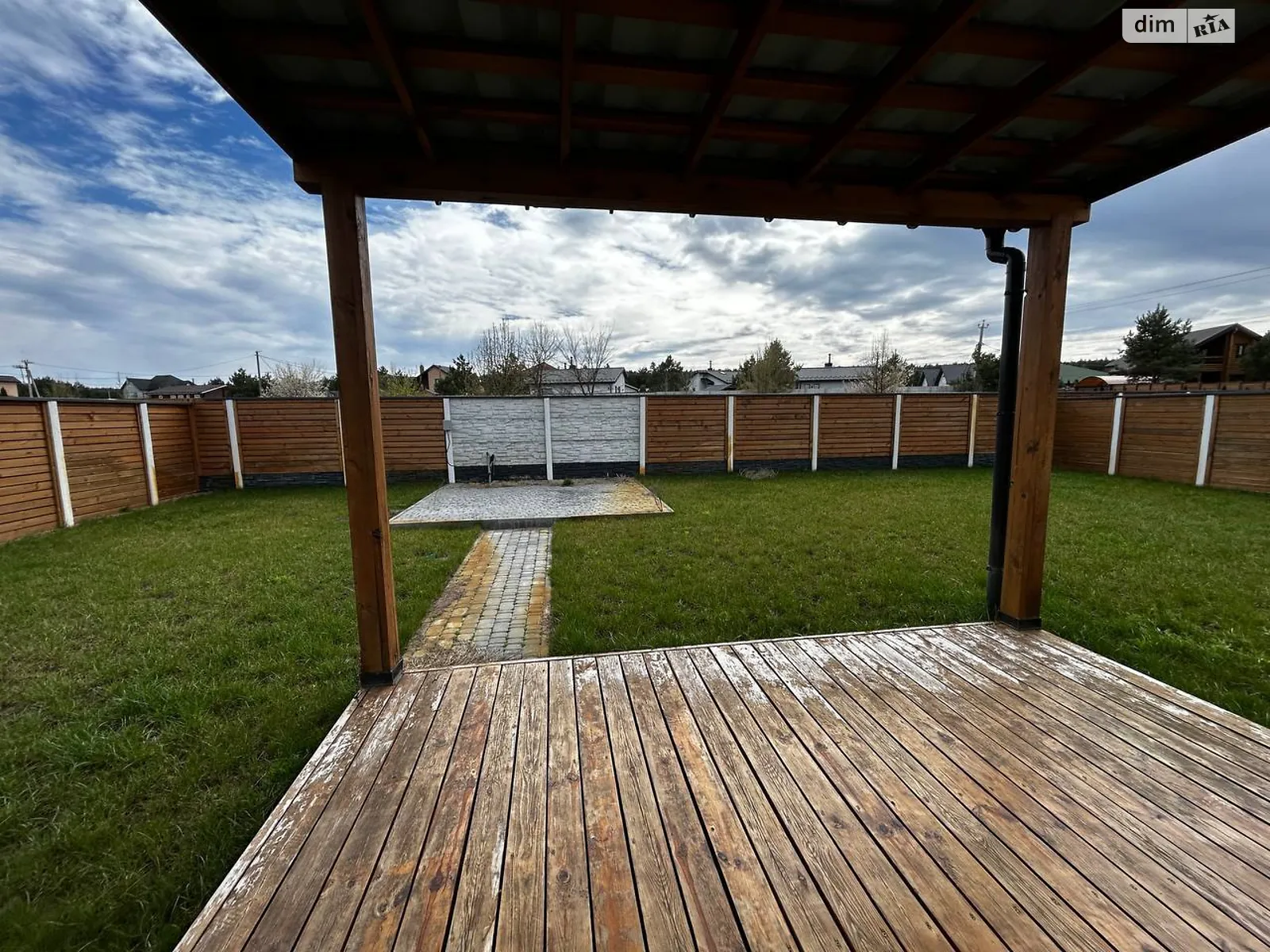 Продается одноэтажный дом 76 кв. м с беседкой, цена: 120000 $ - фото 1