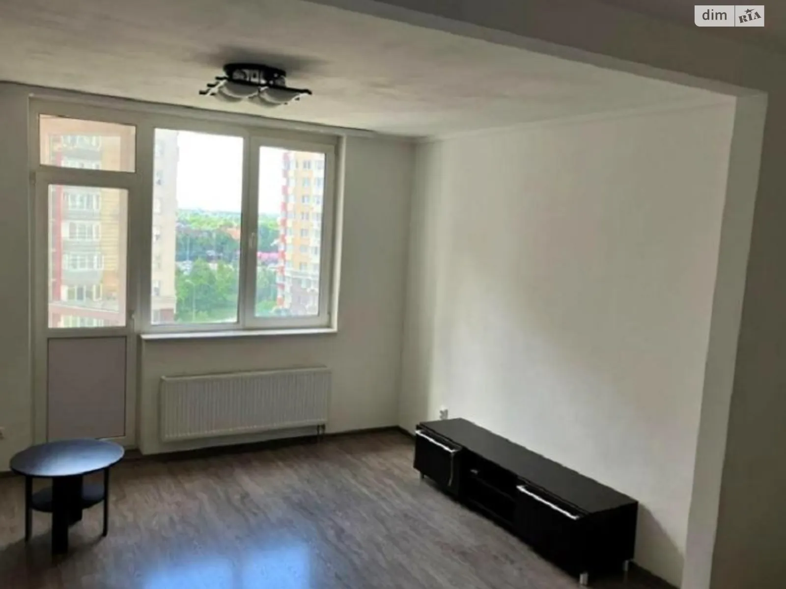 Продается 1-комнатная квартира 46 кв. м в Киеве, ул. Василия Симоненко, 5 - фото 1