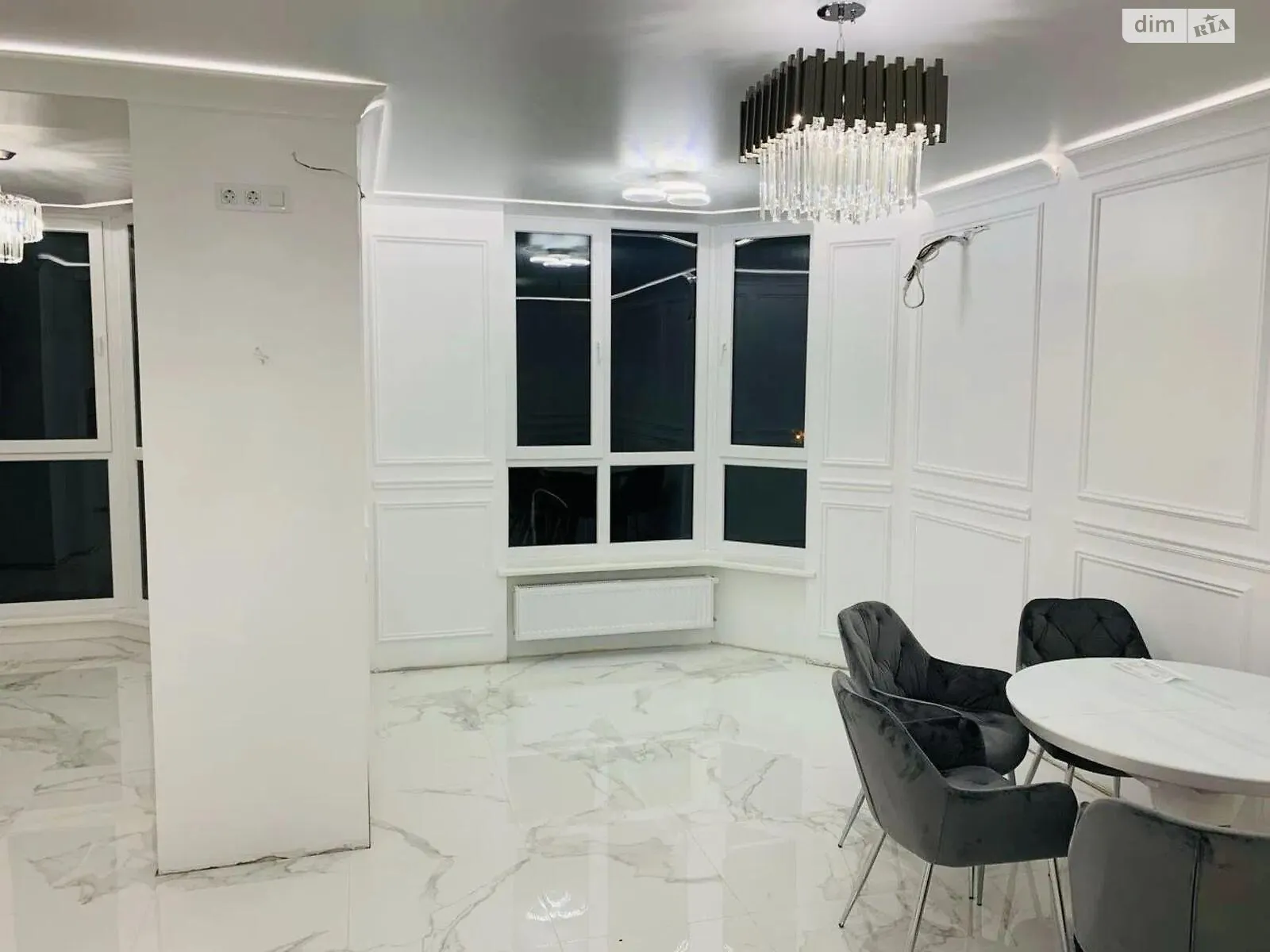Продается 1-комнатная квартира 42 кв. м в Софиевской Борщаговке, ул. Счастливая, 52 - фото 1